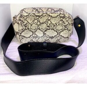 NATY LONDON Faux Snakeskin Print Leather Shoulder Bag‎